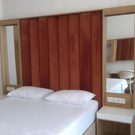 Assos Seyir Konaklari Otel 3*