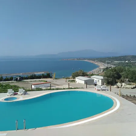 Assos Seyir Konaklari Otel