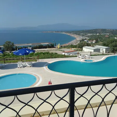 Assos Seyir Konaklari Otel 3*